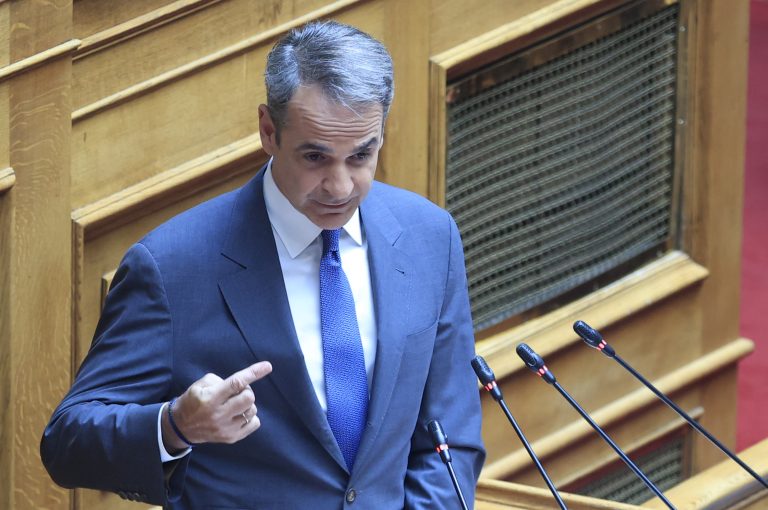 Μητσοτάκης: Όσοι εισέρχονται παράνομα στη χώρα θα συλλαμβάνονται και θα κρατούνται (video)