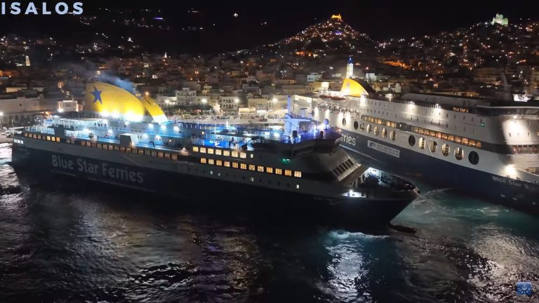 Μανούβρα… διαβήτη από μάγκα καπετάνιο πλοίου! (VIDEO)