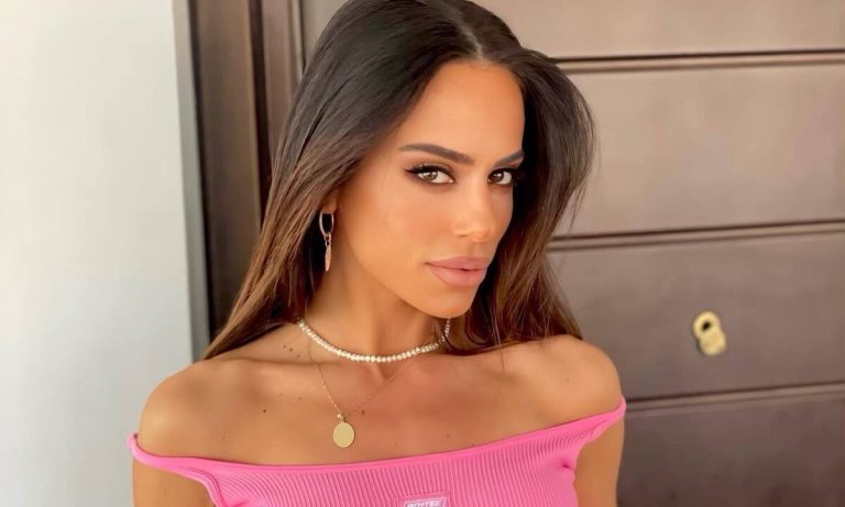 Μαρία Αντωνά: Έχω μάθει να κρύβω τα συναισθήματα μου