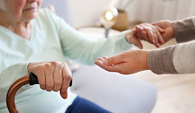 Διατροφή και άνοια: Νέα μελέτη παρουσιάζει τρόφιμα «ασπίδα» για τον εγκέφαλο