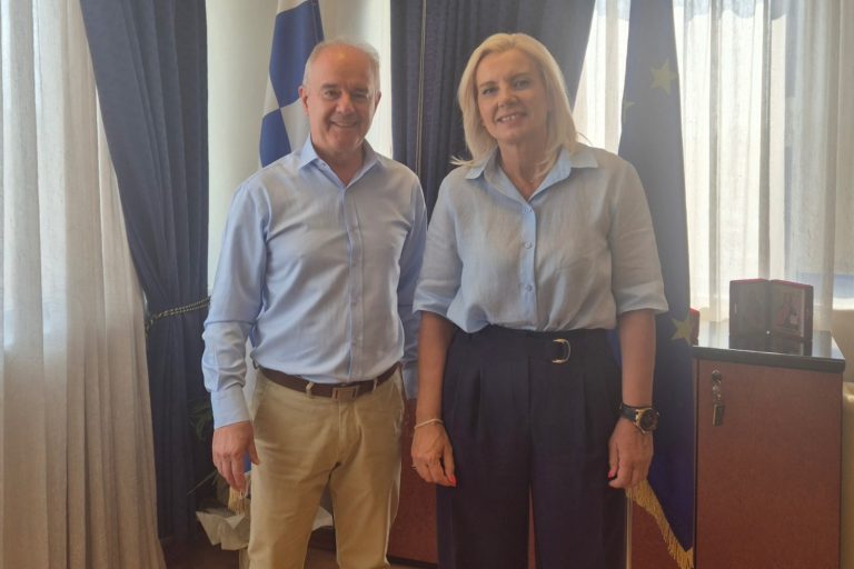 Γιώργος Μανώλης: Συνάντηση Δημάρχου Τεμπών με τη Γ.Γ. Αποκεντρωμένης Διοίκησης