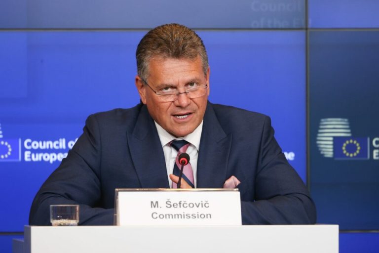 ΗΠΑ-ΕΕ: Ανακοινώθηκε τo «Πλαίσιο Συμφωνίας» για Αμοιβαίο, Δίκαιο και Ισορροπημένο Εμπόριο