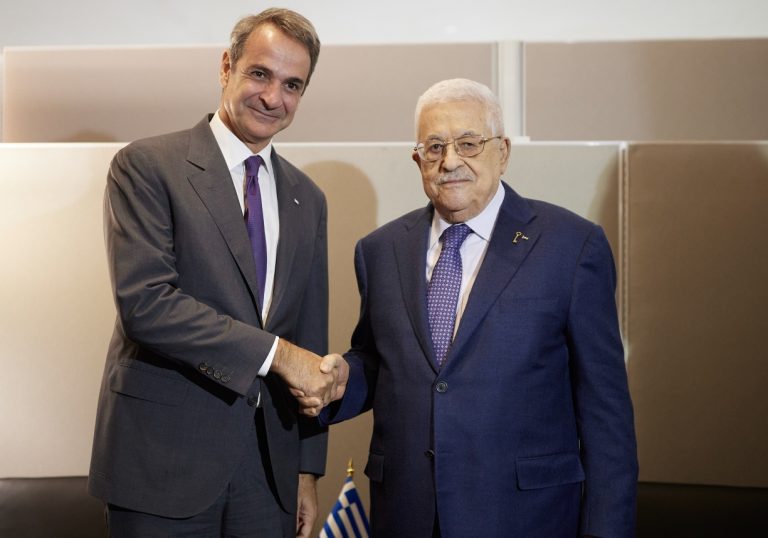 Το μήνυμα του πρωθυπουργού στον Παλαιστίνιο πρόεδρο