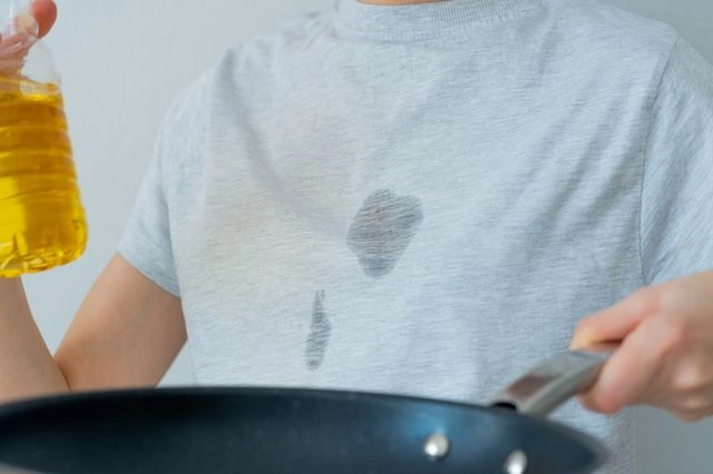 Οι 5 τρόποι για να φύγει ο λεκές από λάδι!