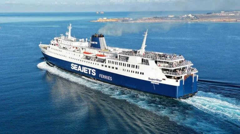 Μηχανική βλάβη στο «Σούπερ Σταρ» με 229 επιβάτες – Προσωρινή απαγόρευση απόπλου στην Αλόννησο