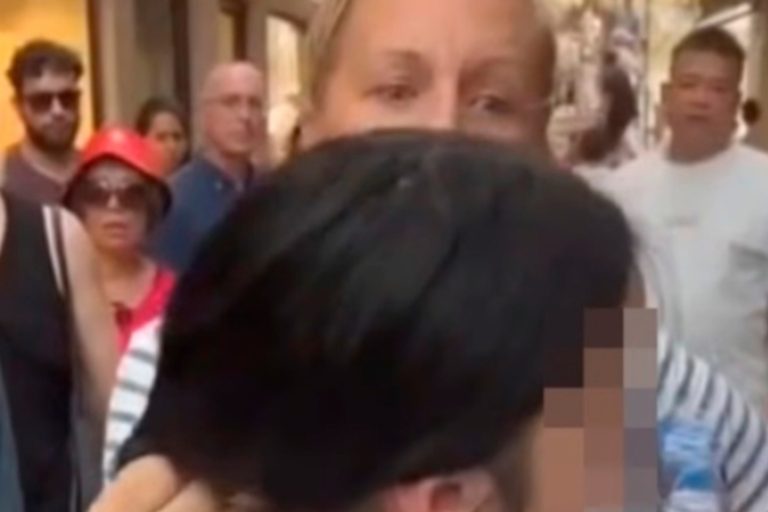 Βενετία: Τουρίστρια άρπαξε από τα μαλλιά 14χρονη – «Μου έκλεψες το πορτοφόλι, δεν θα ξεφύγεις» (vid)