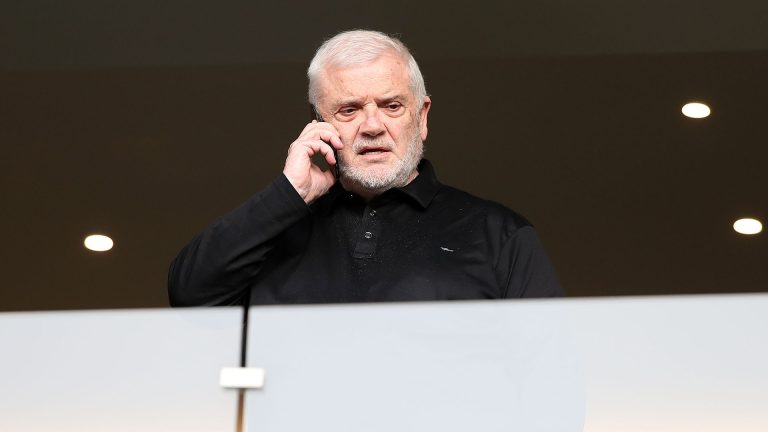 Γίνεται και επίσημα αφεντικό στην ΕΦ.ΣΥΝ. ο Δημήτρης Μελισσανίδης