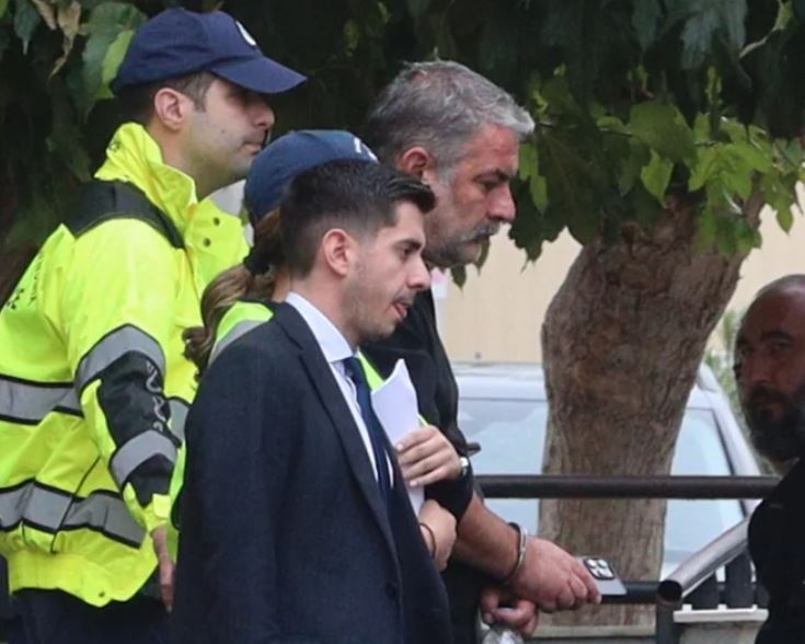 Ποινική δίωξη για το… τρελό τζιπ στον Βασίλη Μπισμπίκη