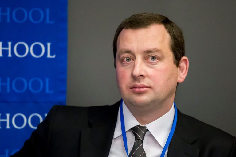 Ο πιανίστας της Δημόσιας Περιουσίας