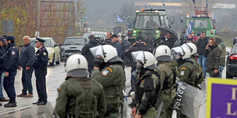 Η κυβέρνηση σκληραίνει τη στάση της απέναντι στους αγρότες – Για ποιους θα σχηματιστούν δικογραφίες