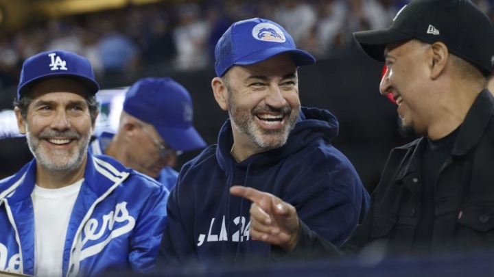 Ο Τζίμι Κίμελ «κλειδώνει» στο ABC Network της Disney για έναν ακόμη χρόνο