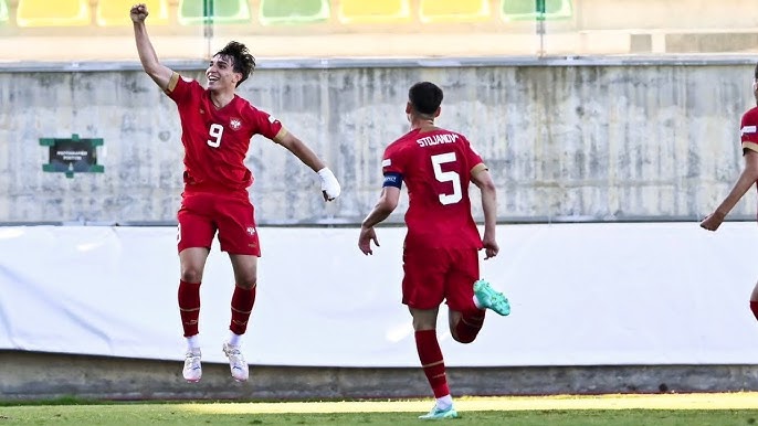 Βίντεο: Ο 19χρονος Τσβέτκοβιτς σόκαρε κόντρα στην Αγγλία με γκολ από… 50 μέτρα!