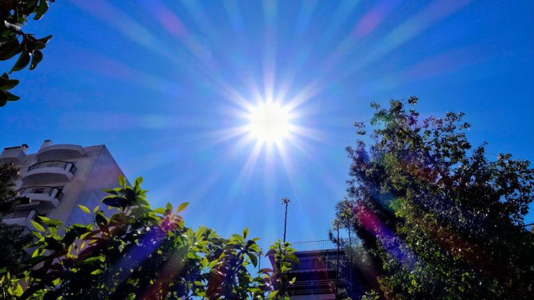 EMY: Αίθριος ο καιρός στο μεγαλύτερο μέρος της χώρας – Ανεβαίνει ο υδράργυρος