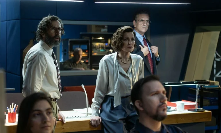 Σορίν Ματέι: Το τηλεοπτικό θρίλερ της ομηρίας που καθήλωσε τους Έλληνες, ζωντανεύει με την «Τελευταία Κλήση»