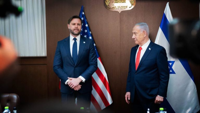 Σκληρή επίθεση Βανς προς Νετανιάχου για το Ιράν – «Πούλησες στον Τραμπ έναν εύκολο πόλεμο»