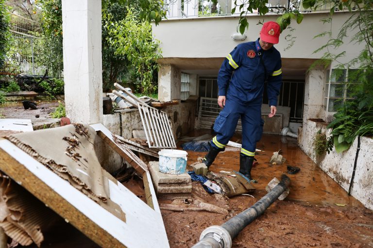 Κακοκαιρία Erminio: Πάνω από 1.100 κλήσεις στην Πυροσβεστική – Η Αττική στο «κόκκινο»