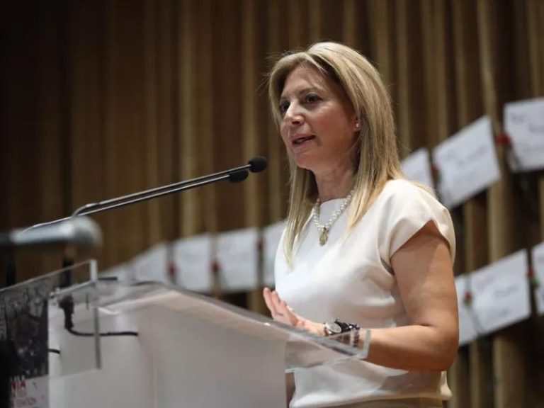 Καρυστιανού ώρα μηδέν: Σήμερα οι ανακοινώσεις για το νέο κόμμα – Ποιοι είναι δίπλα της;