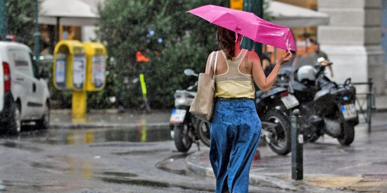 Καλοκαίρι με… εμπόδια: Βροχές το απόγευμα, ισχυροί άνεμοι στο Αιγαίο