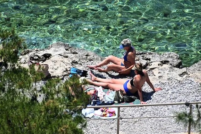 Καλοκαίρι με… αστερίσκους: Έως 33°C σήμερα, αλλά έρχονται και βροχές