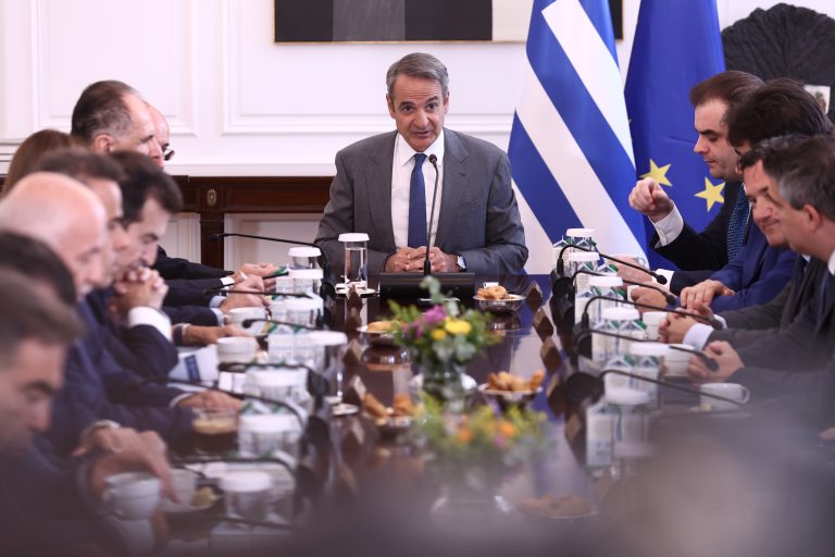 Το σχέδιο Μητσοτάκη μέχρι τις κάλπες: Οι 4 εντολές και το μήνυμα στους υπουργούς
