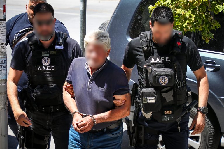 Στον εισαγγελέα ο 76χρονος για τη μεγάλη φωτιά στο Ωραιόκαστρο