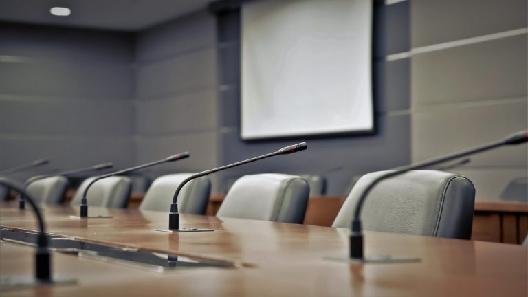 Νέο πλαίσιο για την εκλογή Προεδρείων και Δημοτικών Επιτροπών – Έως τις 7 Ιουλίου οι εκλογές
