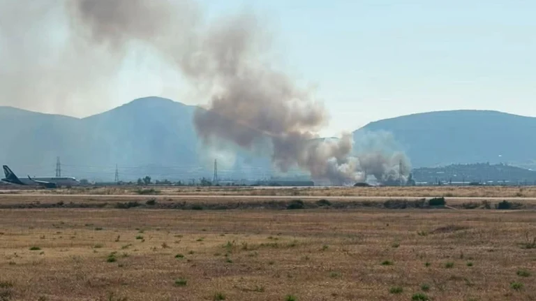 Υπό έλεγχο η φωτιά στο Πάτημα Κορωπίου: Επιχείρησαν ισχυρές επίγειες και εναέριες δυνάμεις στη μάχη (Video)