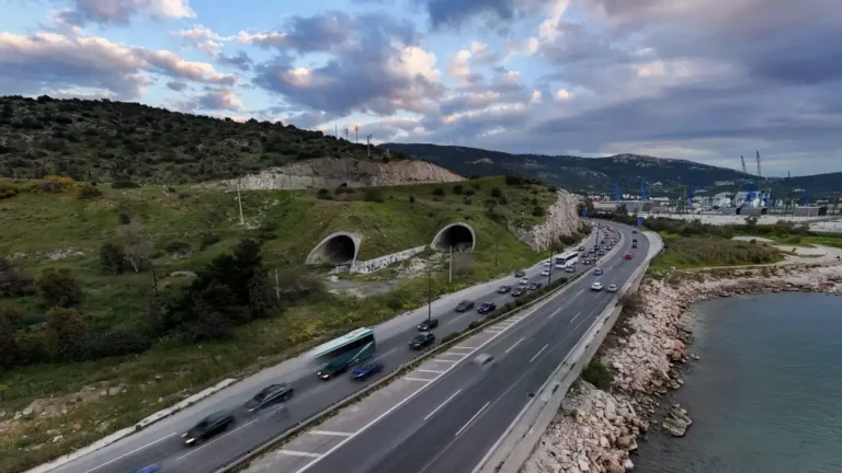 Υπογράφεται τη Δευτέρα η σύμβαση για τον τριπλό κόμβο Σκαραμαγκά
