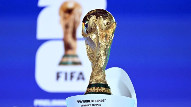«Βόμβα» στο ποδόσφαιρο: Η UEFA απειλεί με μποϊκοτάζ το Μουντιάλ – «Όχι» στο σχέδιο της FIFA