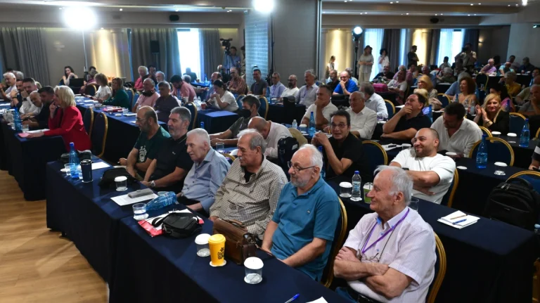 ΣΥΡΙΖΑ: Νέα ηγετική ομάδα με Δούρου στην προεδρία της Κ.Ο. και Παππά στη θέση του γραμματέα (Video)
