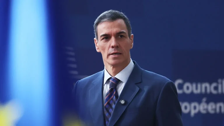 Κρίση στη Θέουτα: Σφοδρή σύγκρουση Σάντσεθ με Ισραήλ – Στο στόχαστρο και η Ιταλία της Μελόνι