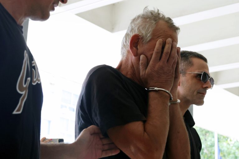 Θεσσαλονίκη: Προφυλακιστέος ο 59χρονος για έξι φωτιές στη Σίνδο – «Με πίεζε η δουλειά μου», είπε στον ανακριτή
