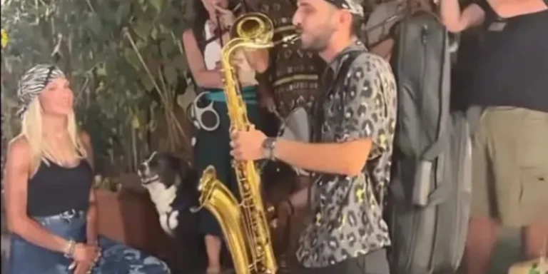 Οι διακοπές της Άννας Βίσση στην Κεφαλονιά και η μπάντα που την έκανε να σηκωθεί… (video)
