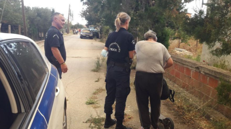 ΕΛ.ΑΣ.: Απομάκρυνε πόρτα – πόρτα κατοίκους από Άγιο Νεκτάριο, Πόρτο Γερμενό και Ψάθα λόγω της μεγάλης πυρκαγιάς (Video)