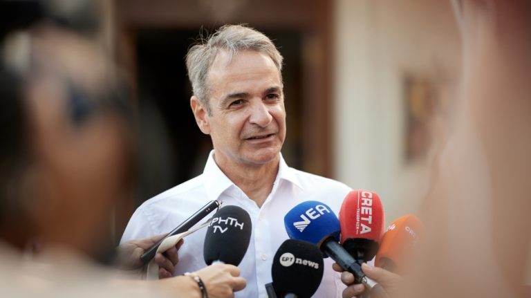Κυριάκος Μητσοτάκης από τα Χανιά: «Η σκέψη μας στους πυροσβέστες – Για αυτούς δεν υπάρχουν αργίες και γιορτές» (Video)