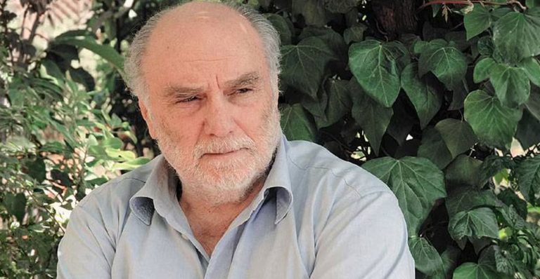 «Έφυγε» από τη ζωή ο συγγραφέας και στοχαστής Στέλιος Ράμφος