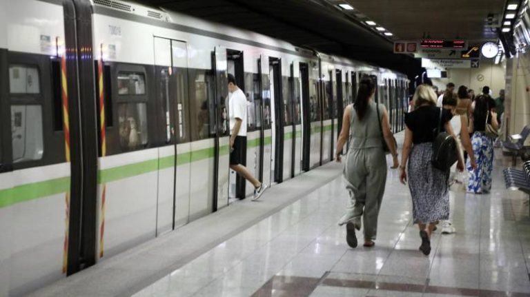 ΜΜΜ τον Δεκαπενταύγουστο: Τι αλλάζει στα δρομολόγια το τριήμερο