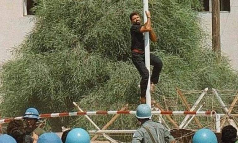 Κύπρος: Νέα πρόκληση Αρικλί για τη σημαία, 30 χρόνια από τις δολοφονίες Ισαάκ και Σολωμού
