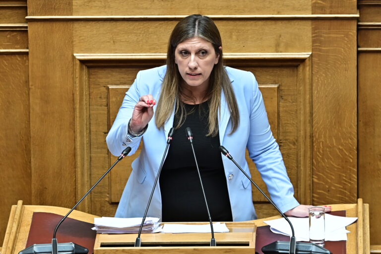 Κωνσταντοπούλου στη Βουλή: «Δεν έχουμε δημοκρατική κυβέρνηση – Κάθε πέτρα που σηκώνουμε, από κάτω βρίσκεται η ΝΔ»