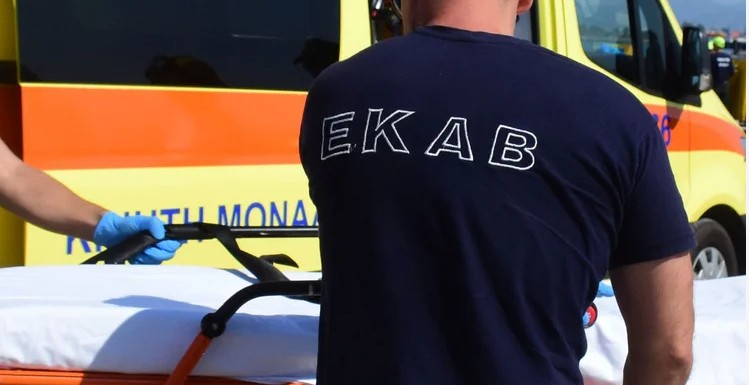 Τραγωδία στην Αίγινα: Νεκρή 65χρονη στην παραλία, καταγγελίες για καθυστέρηση ασθενοφόρου