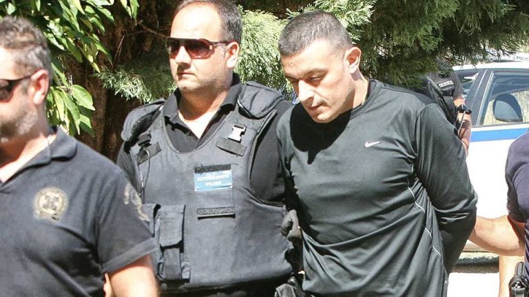 Άφαντος ο Αλκέτ Ριζάι: Ανθρωποκυνηγητό μετά τους πυροβολισμούς στην Ανάβυσσο