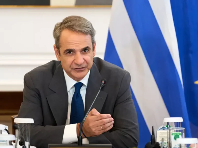 Μητσοτάκης για τα 37 χρόνια από τη δολοφονία του Μπακογιάννη: Βαδίζουμε στα βήματά του, διεκδικώντας όσα και εκείνος ήθελε