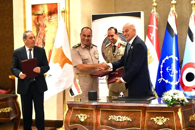 Ελλάδα – Αίγυπτος – Κύπρος: H κοινή δήλωση μετά τη σπουδαία συμφωνία για «ταχεία και ενιαία αντίδραση»