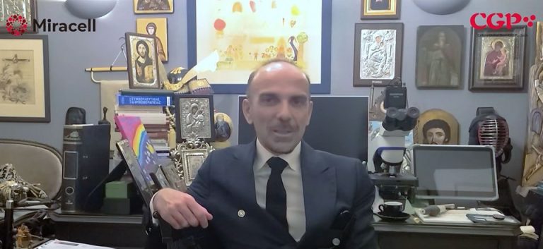 Θανάσης Αυγερινός για τις θρησκευτικές εικόνες στο ιατρείο της Καρνεάδου: Μακριά από… Θεούσους (Video)