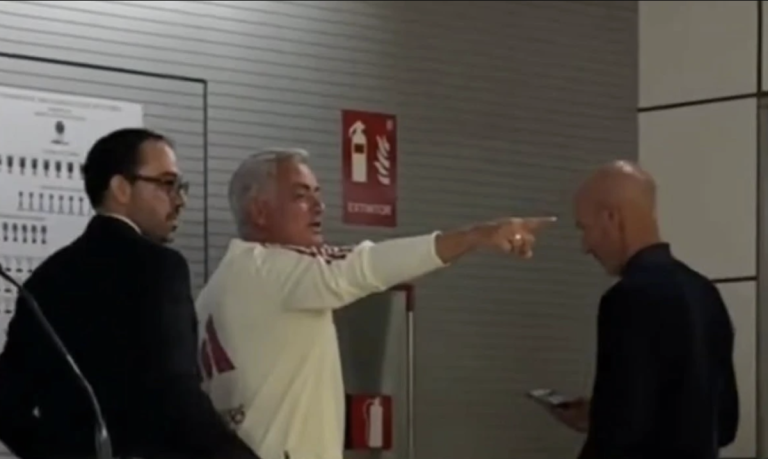 Μουρίνιο σε mode… Special One: «Αν μιλήσεις άσχημα για μένα, πρόσεχε» – Το viral στιγμιότυπο που έκανε τη Μαδρίτη να παραληρεί (Video)