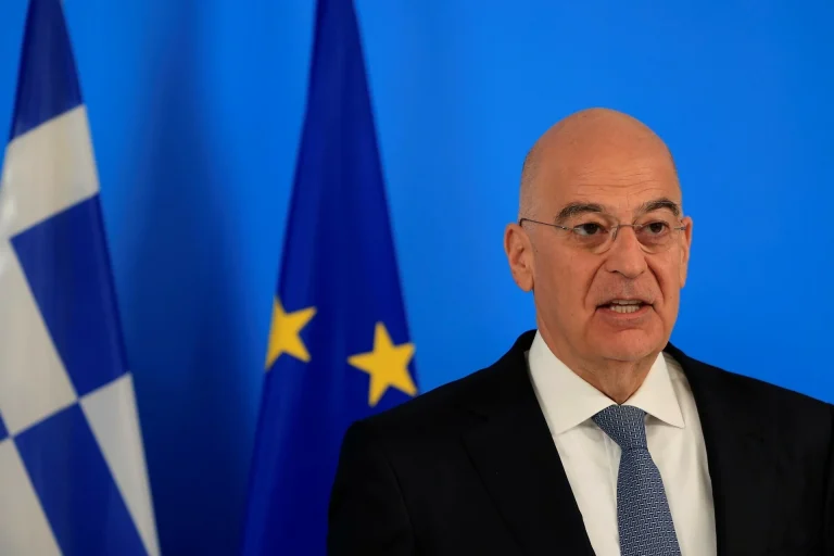 Δένδιας: Με τη νέα θητεία, οι Πρώτες Βοήθειες εντάσσονται στην εκπαίδευση των Οπλιτών