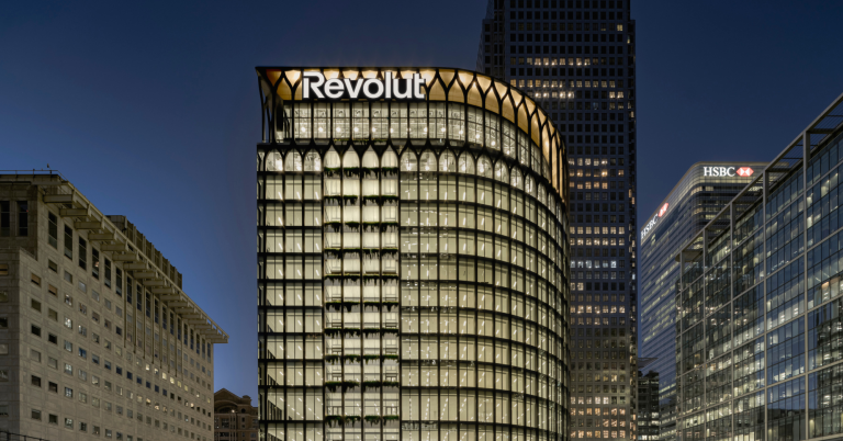 Στο στόχαστρο χάκερ η Revolut: Ζητούν 3 εκατ. δολάρια για να μην πουλήσουν τα δεδομένα 680 πελατών