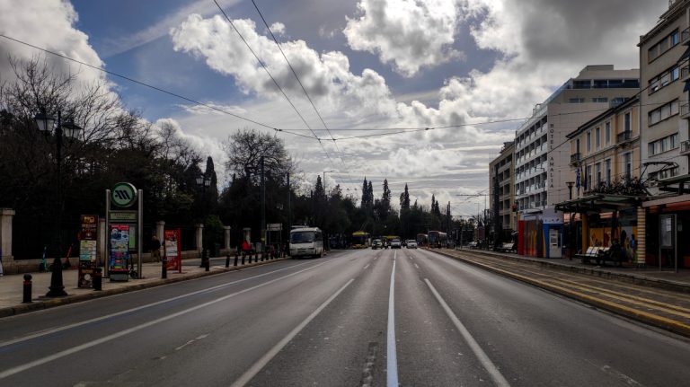 Καιρός: Βροχές, καταιγίδες και πτώση της θερμοκρασίας, πού θα χτυπήσει η κακοκαιρία