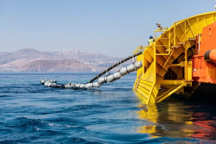 Τουρκική αντι-NAVTEX νότια του Καστελλόριζου με φόντο το καλώδιο Κρήτης–Κύπρου