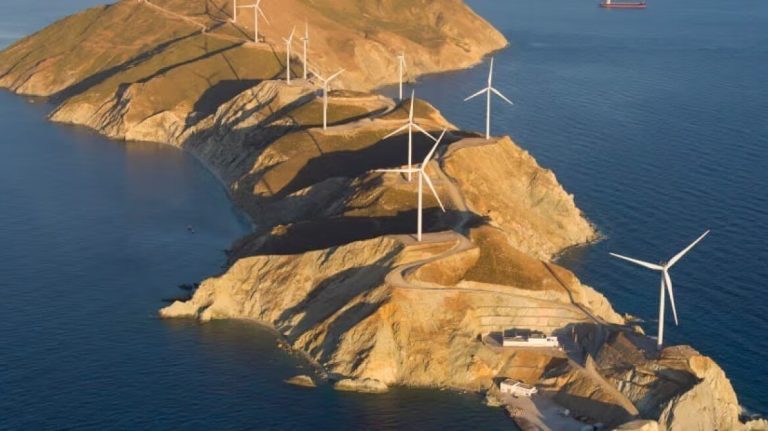 Νομοσχέδιο για το ρεύμα: Σταθερά συμβόλαια τουλάχιστον ενός έτους και αλλαγές στις Υπηρεσίες Κοινής Ωφέλειας